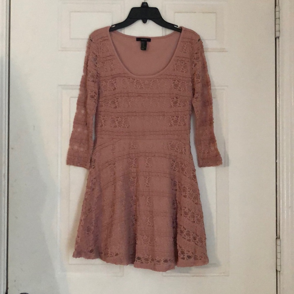 Adorable blush lace dress.